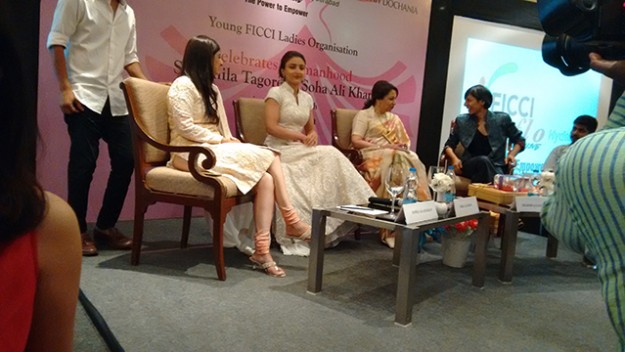 Sharmila and Soha ali Khan in FLO-2