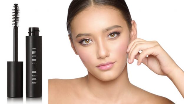 Make-up essentials for everyday corporate look hp